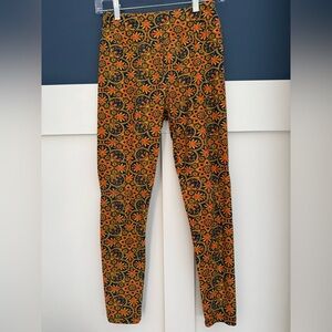 LuLaRoe Vibrant Orange and Blue Soft Leggings Size OS